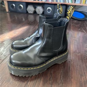 Doc Marten Platform Chelsea Boots